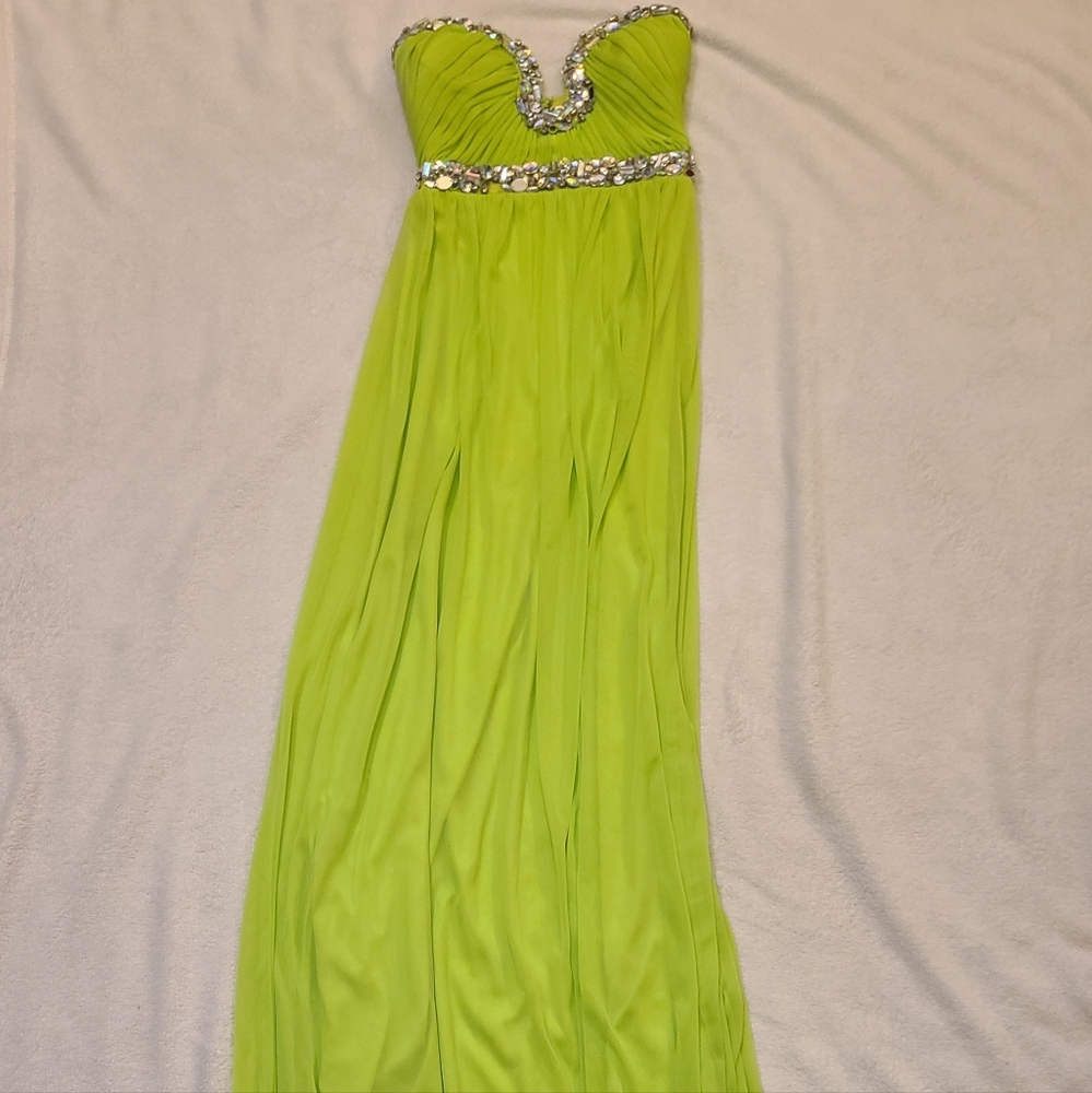 Way In Clothing Co. Formal lime green dress size 1